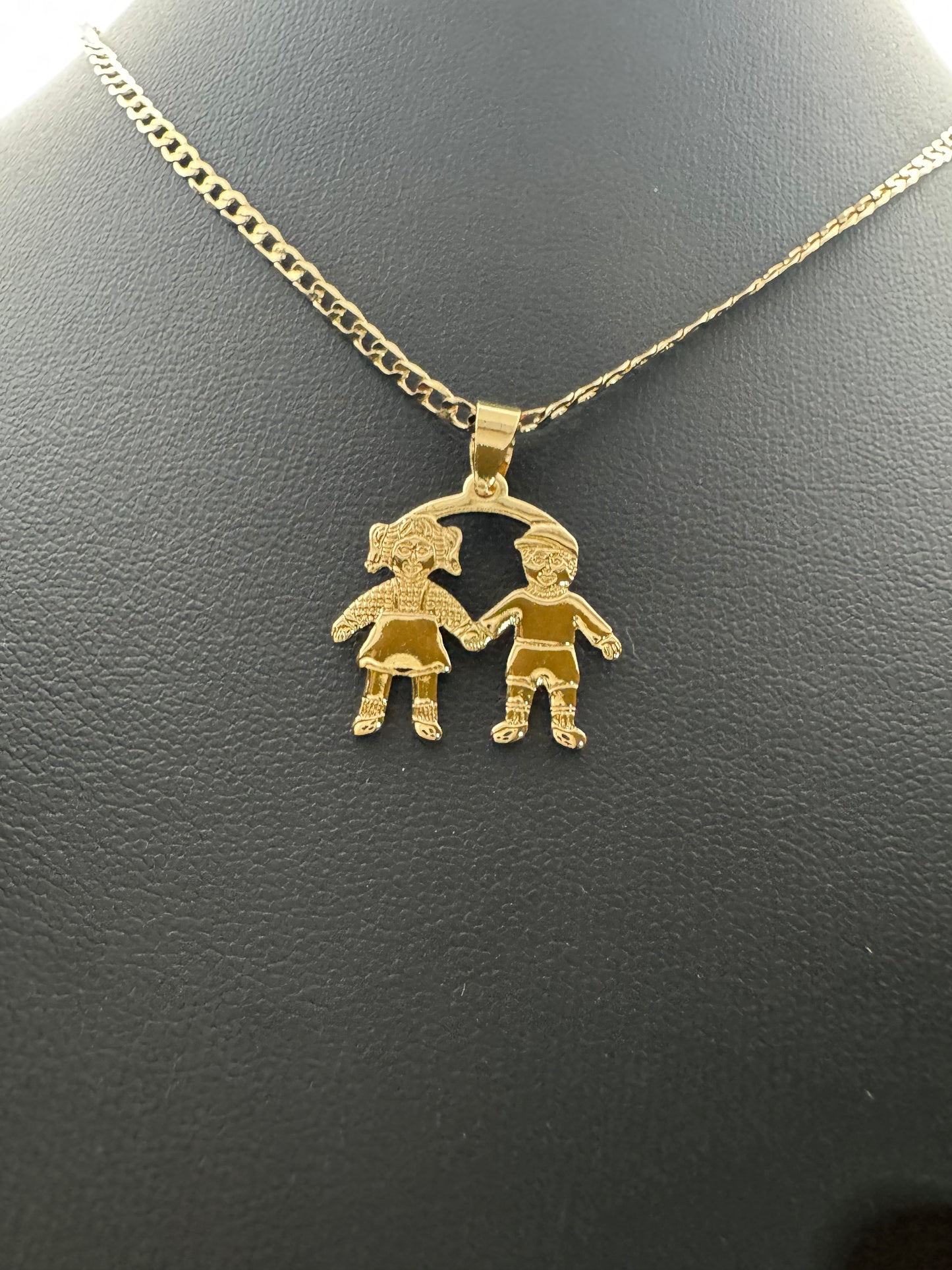*Family (1 Boy, 1 girl) Necklace