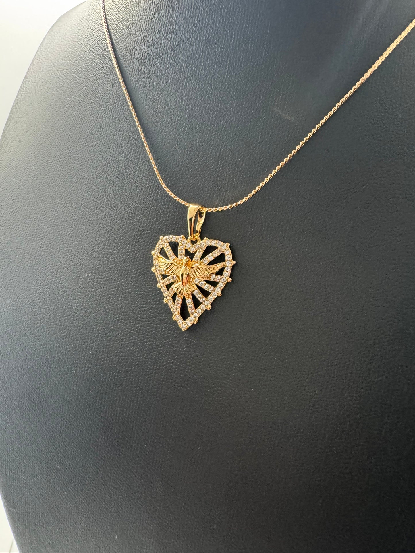Angelic Heart Neckalace