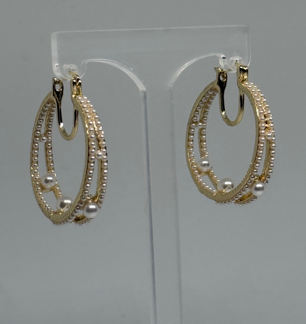 Double Hoops with Pearls