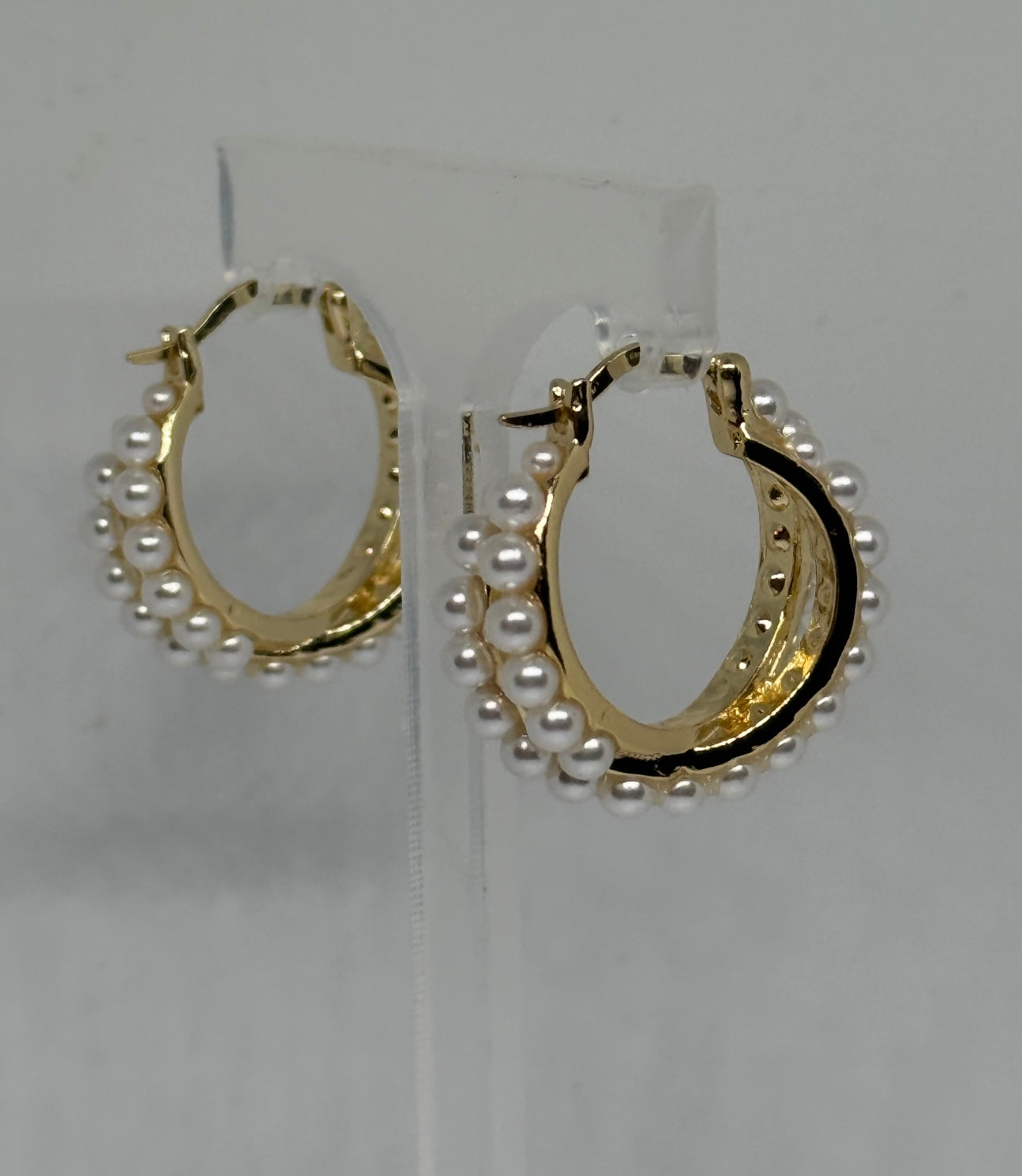 Huggie Size Pearl Hoops