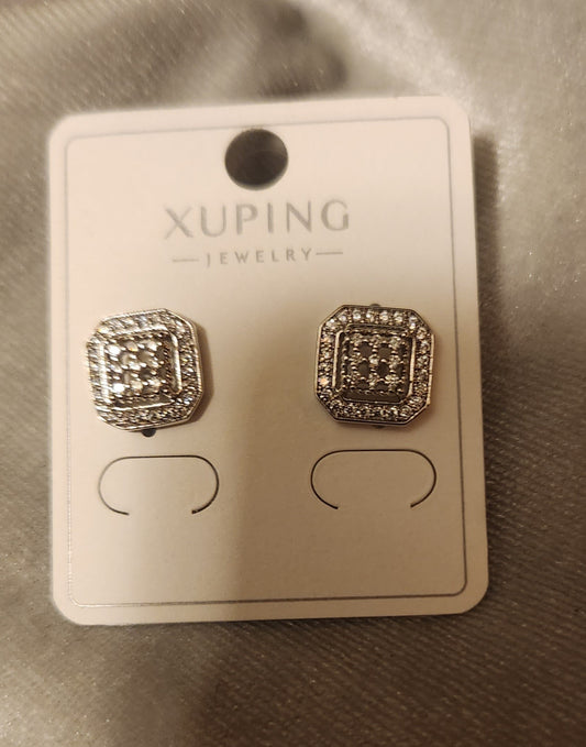 Xuping Unisex Studs